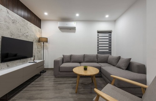 Ba Dinh Condo | 52 Bach luxury apartment