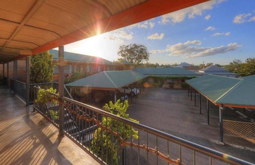 Stanthorpe Hotel | 55 m² Motel ∙ 4 bedrooms ∙ 6 guests