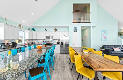 Port Bolivar House | 5BR Beachfront | Ocean Views, Loft, Game Room & Bar