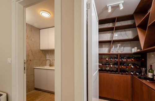 Praznica Villa | 5BR Inland villa Senses with pool and spa in authentic village with great food