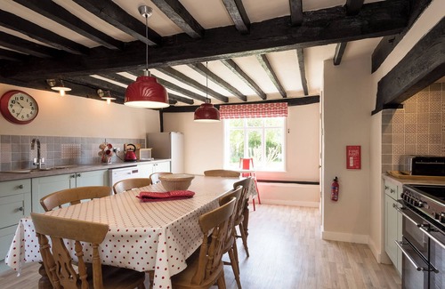 Beccles Cottage | 6 bedroom accommodation in Henham, near Southwold