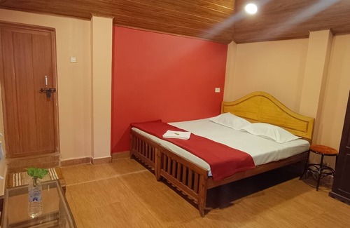 Thekkady Bed & Breakfast | 6-bedroom bed & breakfast in gorgeous Kumily, thekkady with WiFi