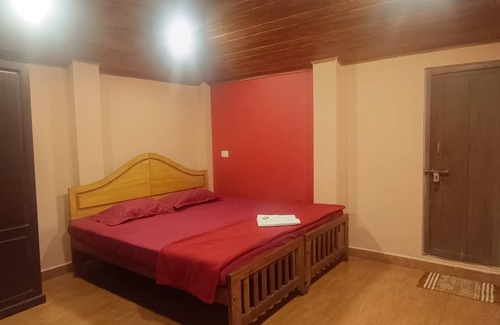 Thekkady Bed & Breakfast | 6-bedroom bed & breakfast in gorgeous Kumily, thekkady with WiFi