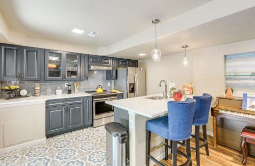 Aurora Apartment | 6 Mi to Aurora Reservoir Apt with Patio!