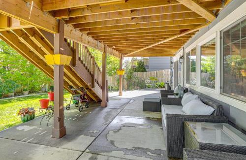 Aurora Apartment | 6 Mi to Aurora Reservoir Apt with Patio!