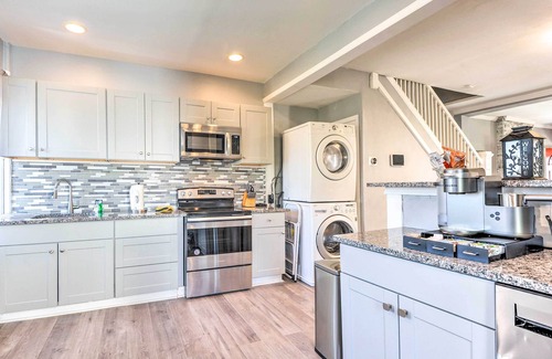 Westfield House | 6 Mi to Inner Harbor - Family Home w/Fenced Yard!