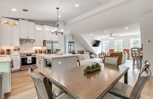 Somerville House | 6 Mi to Lake Somerville: Barndominium on 20 Acres