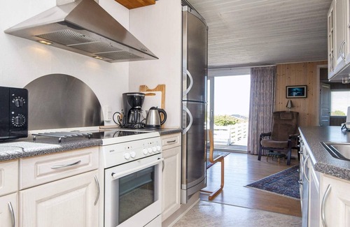 Bønnerup Strand House | 6 person holiday home in Glesborg