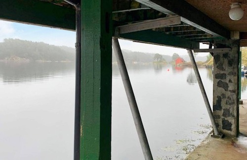 Lindas House | 6 person holiday home in LINDÅS