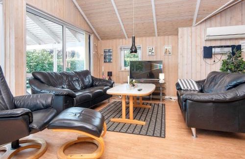 Flovt Strand House | 6 person holiday home in Haderslev-By Traum