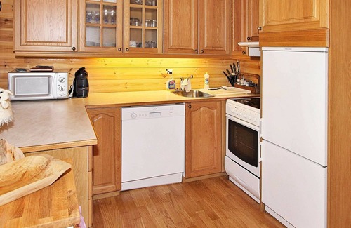 Aseral Apartment | 6 person holiday home in ÅSERAL