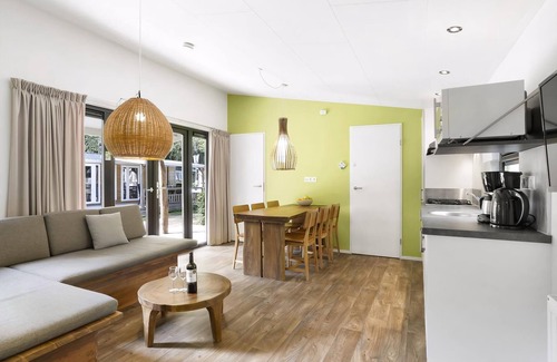 Leiwen House | 6-person mobile home in the holiday park Landal Sonnenberg