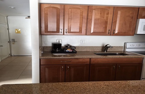 Historic Lahaina Front Street Condo | 6 th floor ocean front condo Best ocean views. Parking is extra.