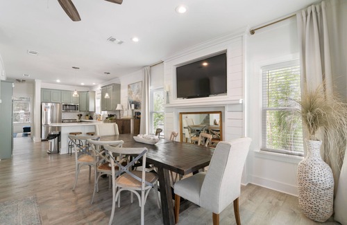 Seacrest Beach House | 60 The Greenway Loop- Seacrest Beach! Two Master Suites!