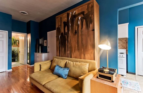 Ann Arbor Apartment | 609 E William #3 · Color and Whimsy Downtown - Sparkling Clean.