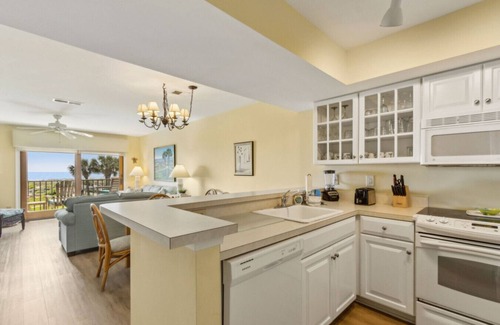 Amelia City Apartment | 609 Sailmaker - Seaside Escape