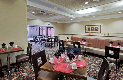 North Olmsted Hotel | 63 m² Hotel ∙ 127 guests