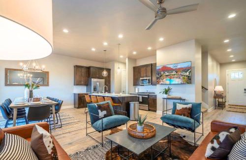 Santa Clara House | 64| Pool Oasis at Ocotillo Springs with Private Pool