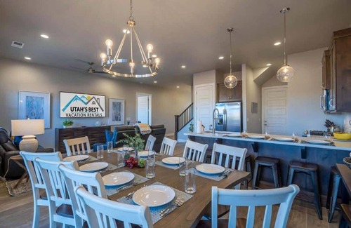 Santa Clara House | 65-66 | 2 Connected Homes in Ocotillo Springs with Private Pool