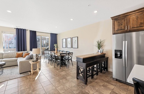 Washington House | 6BR/6.5BA, POOL, Hot Tub, Game Room, Golf-Sleeps 22!