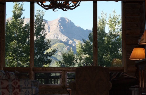 Mountain Village House | 6BR M.Village,Ski-out, easy in, Walk to Gondola, Market, Hot-tub, Pool table,Bar