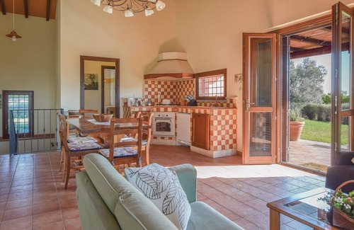 Canino House | 7 bedroom accommodation in Canino