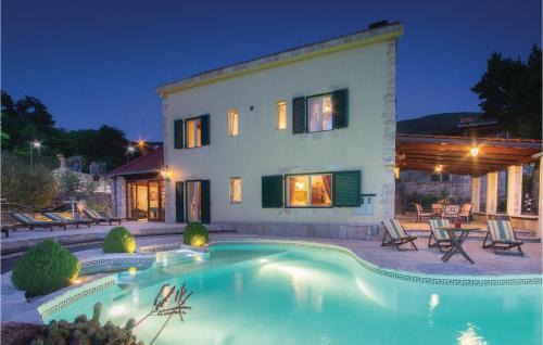 Sestanovac House | 7 Bedroom Gorgeous Home In Grabovac
