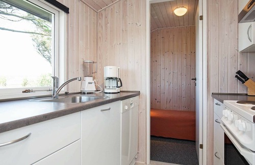 Remmer Strand House | 7 person holiday home in Struer