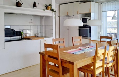 Nykvarn House | 7 person holiday home in NYKVARN-By Traum