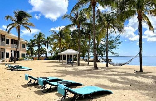 Rum Point House | 7 Up Condo at Kaibo Kai