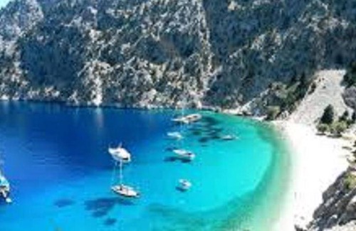 Symi Apartment | 70 m² Apartment ∙ 2 bedrooms ∙ 4 guests