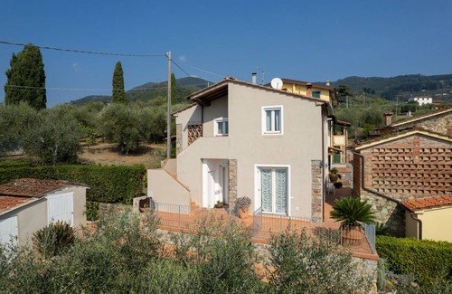 Capannori Other | 75 m² Accommodation ∙ 2 bedrooms ∙ 5 guests