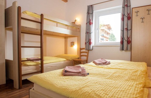 Konigsleiten Apartment | 75 m² Apartment ∙ 4 bedrooms ∙ 10 guests