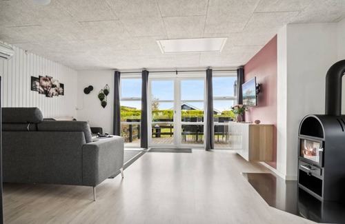 Flovt Strand House | 75 m² House ∙ 3 bedrooms ∙ 6 guests