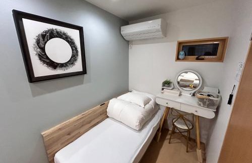 Kanko Dori Apartment | 77kawaramachi 新築一軒家