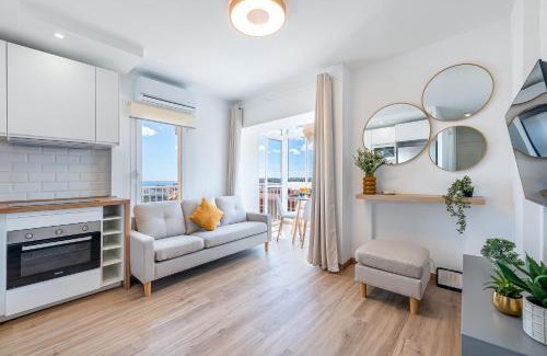 Benalmadena Costa Apartment | 797 Holiday rentals- Renovado piso con hermosas vistas en Iris