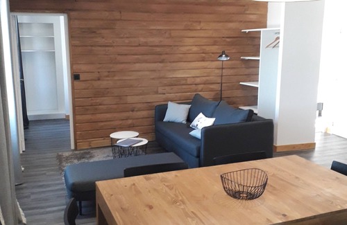 Sarcenas Apartment | 8-10 Pers apartment in the heart of the Chartreuse at the foot of the ski slopes