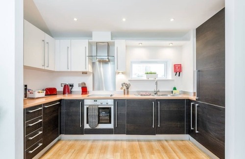 Guildford Apartment | 8 Abbots Yard - 1 bedroom apartment