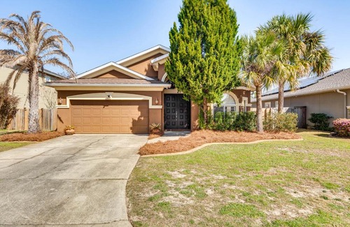 Mary Esther House | 8 Mi to Beach Home in Mary Esther