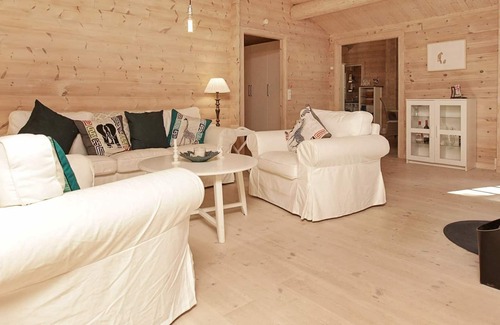 Ramlose House | 8 person holiday home in Frederiksværk