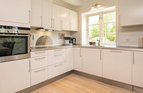 Vestero Havn House | 8 person holiday home in Læsø