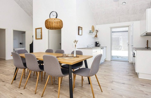 Kongsmark House | 8 person holiday home in Rømø