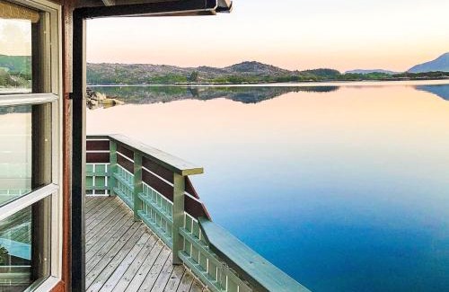 Kalvag House | 8 person holiday home in Kalvåg-By Traum