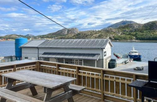 Oksvoll House | 8 person holiday home in Oksvoll