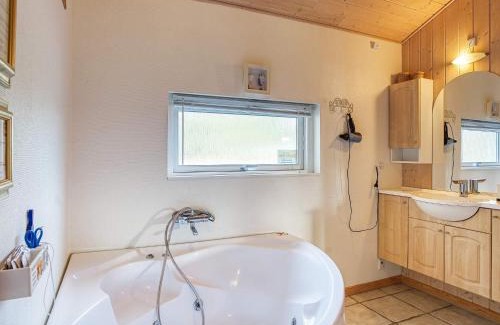 Rodby House | 8 person holiday home in Rødby-By Traum