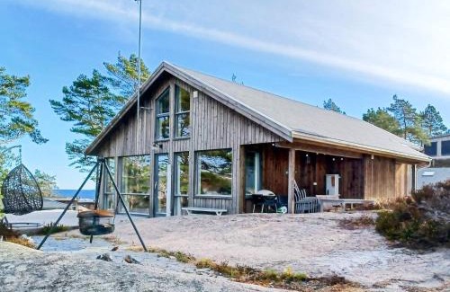 Risor House | 8 person holiday home in Risør-By Traum