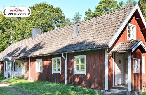 Lonsboda House | 8 person holiday home in LÖNSBODA-By Traum