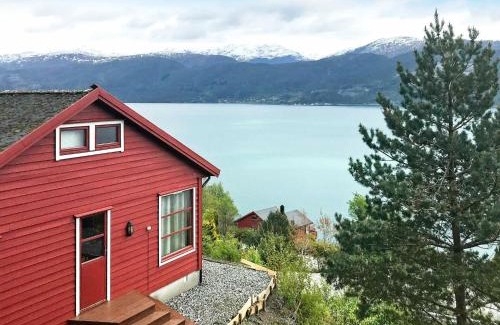 Kvam House | 8 person holiday home in Norheimsund-By Traum