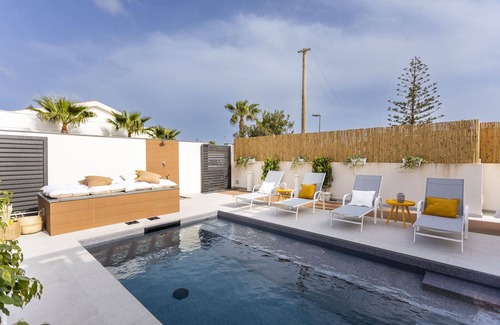 Ispica Villa | 80 meters from sea with pool