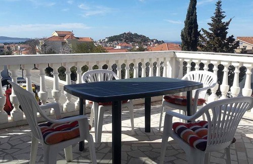 Vodice Apartment | 85 m² Apartment ∙ 2 bedrooms ∙ 6 guests